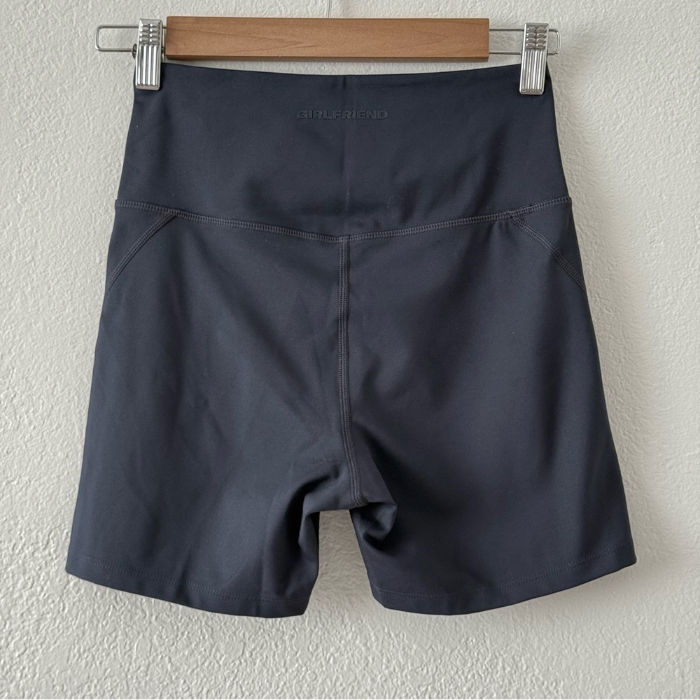 New Girlfriend Collective High Waist Shorts With Pockets - Navy Size Small - Picture 4 of 11